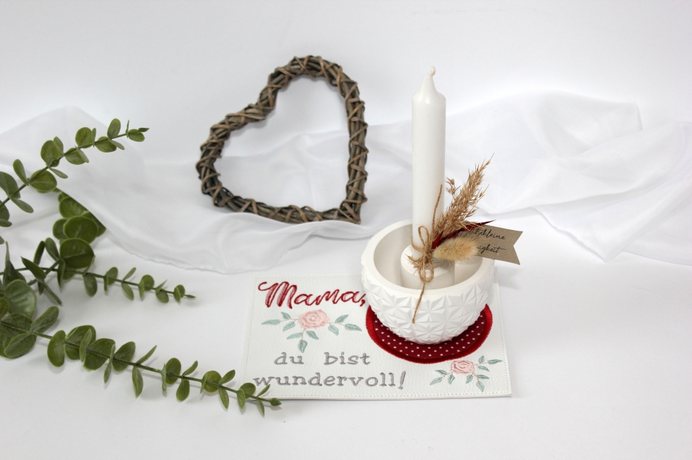 Bild 1 von Stickdatei Muttertag SET Untersetzer Lichterbeutel Mama