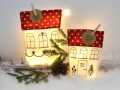 Bild 2 von ITH Lichterbeutel Stickdatei Haus Häuser SET  / (Stickrahmengröße) 15x22cm
